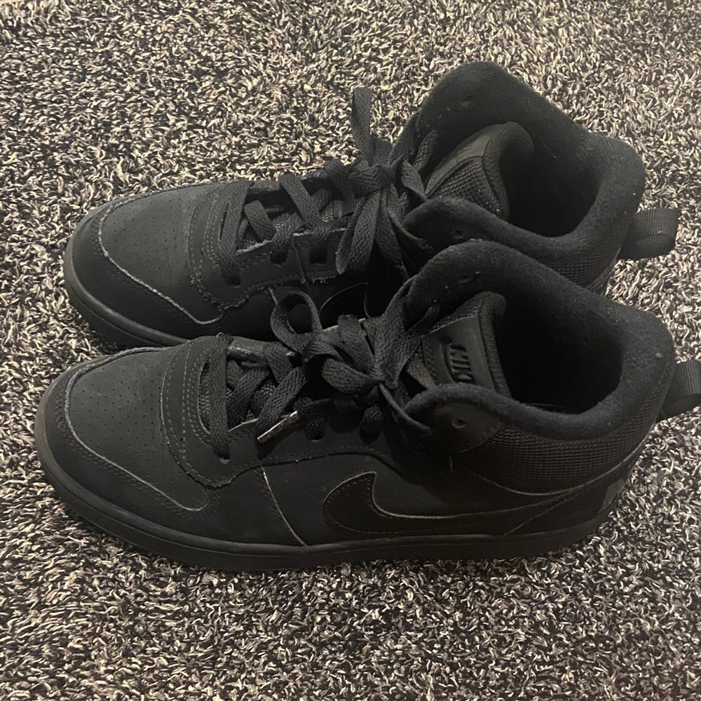 Nike Air Force 1 High Top Sneakers | Youth 6Y | Triple Black Boys Shoes